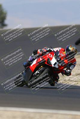 media/Jul-19-2025-TrackDaz (Sat) [[ff1509a44a]]/A Group/11am (Turn 2)/